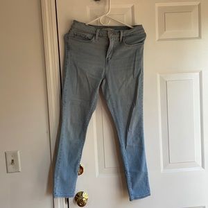 Levi’s skinny jeans